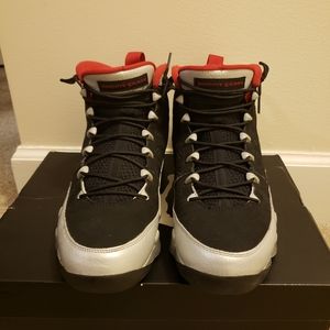 Air Jordan 9 Retro